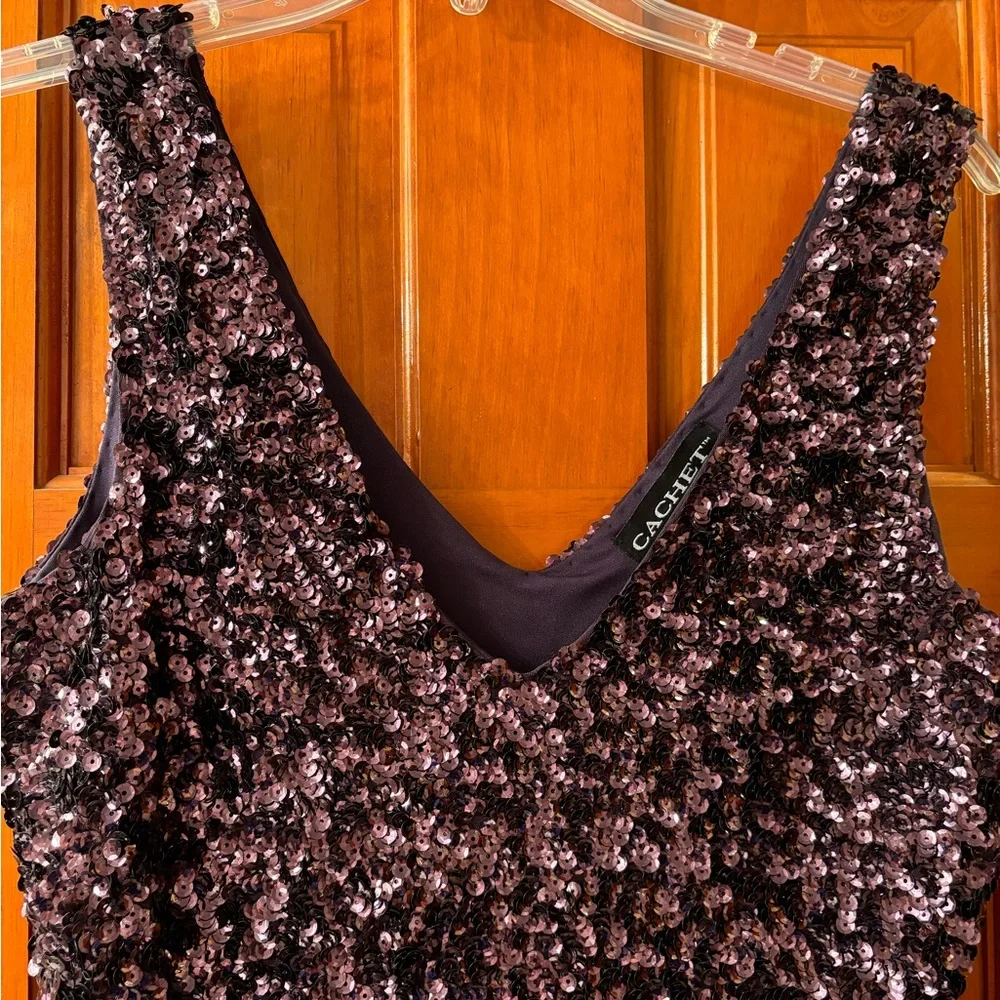 Cachet Mini fitted stretchy purple Sequin cocktail dress - Picture 2 of 4